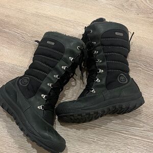 Timberland Women's Black and Gray Winter Boots